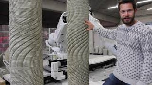 Designing HUGE Concrete Forms | 3D Printing Robotic Arm on a Track in Action at Vertico